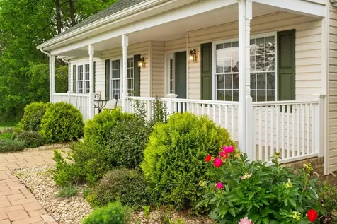 1456 New Hope Road Staunton VA 24401
