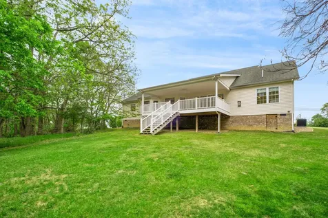1456 New Hope Road Staunton VA 24401