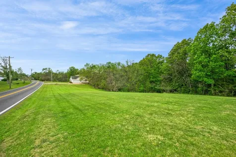 1456 New Hope Road Staunton VA 24401