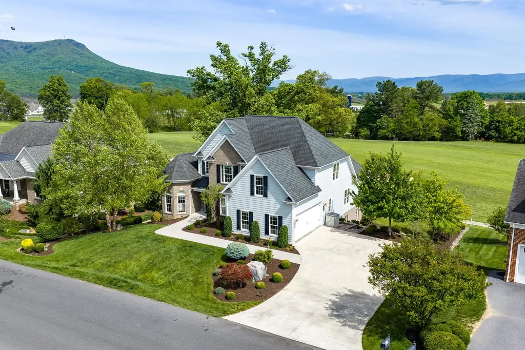 885 Claremont Avenue Rockingham VA 22801
