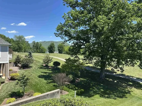 885 Claremont Avenue Rockingham VA 22801