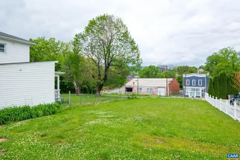 602 First Street Shenandoah VA 22849