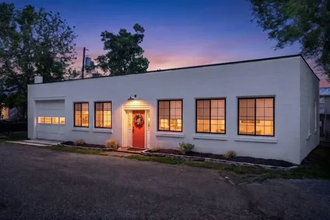1088 College Avenue Harrisonburg VA 22801