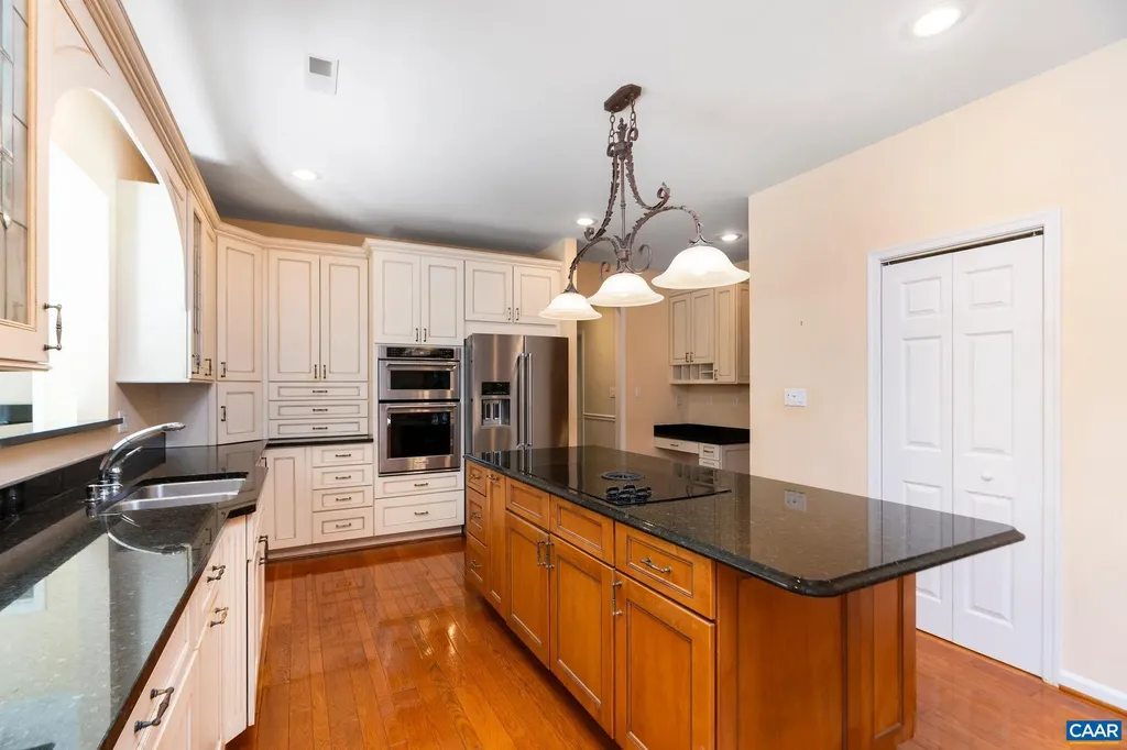 21 Amethyst Road Palmyra VA 22963