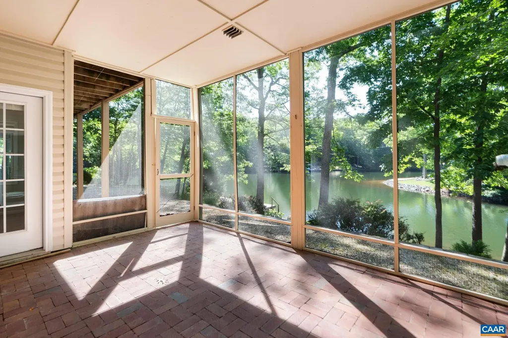 21 Amethyst Road Palmyra VA 22963