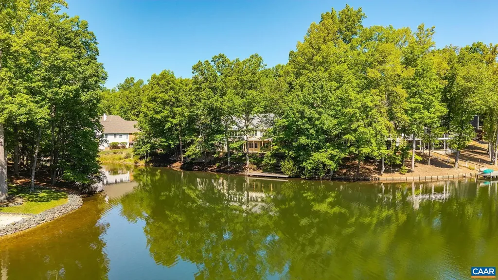 21 Amethyst Road Palmyra VA 22963
