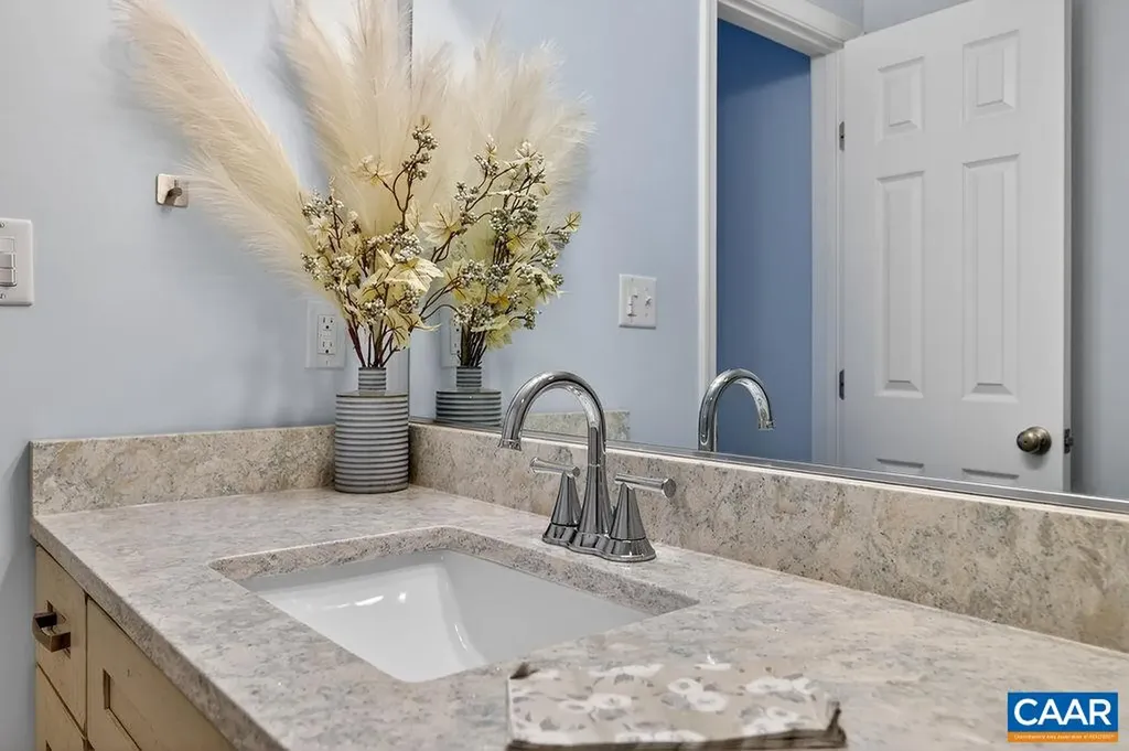 3232 North Ridge Condos Roseland VA 22967