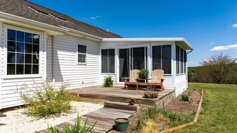 112 Guernsey Lane Staunton VA 24401