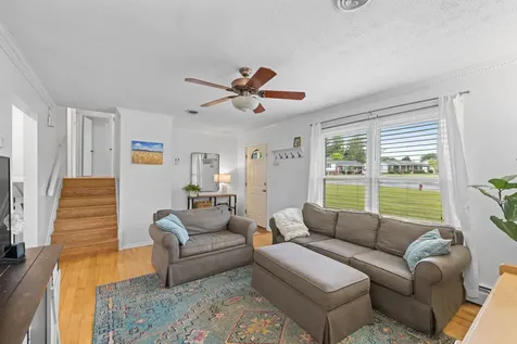 183 Cambridge Drive Stuarts Draft VA 24477