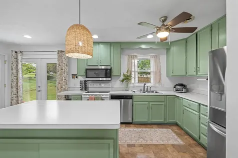 183 Cambridge Drive Stuarts Draft VA 24477