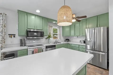 183 Cambridge Drive Stuarts Draft VA 24477