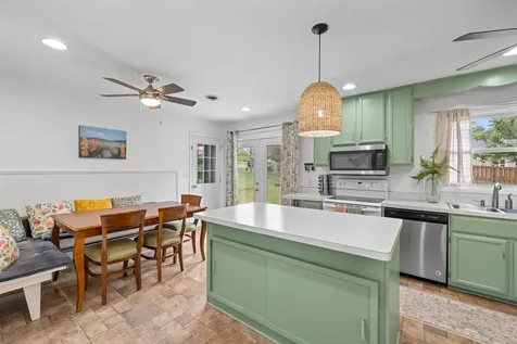 183 Cambridge Drive Stuarts Draft VA 24477