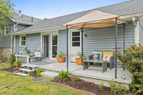 183 Cambridge Drive Stuarts Draft VA 24477