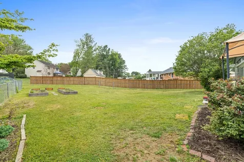 183 Cambridge Drive Stuarts Draft VA 24477