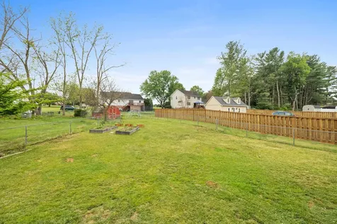 183 Cambridge Drive Stuarts Draft VA 24477