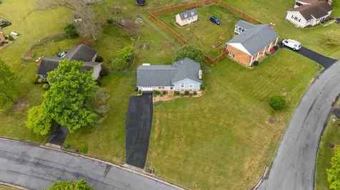 183 Cambridge Drive Stuarts Draft VA 24477