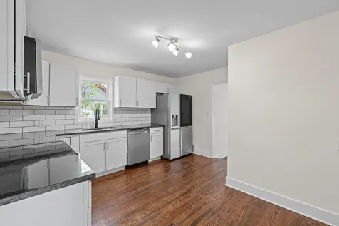 15 West High Street Stuarts Draft VA 24477