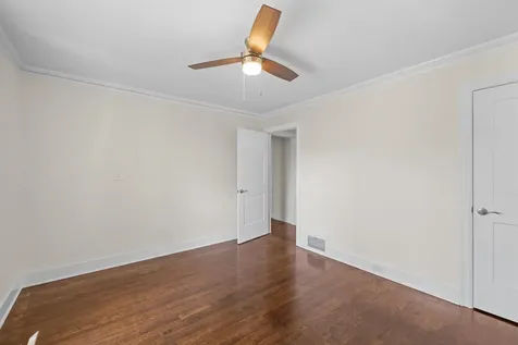 15 West High Street Stuarts Draft VA 24477