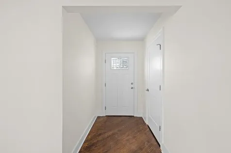 15 West High Street Stuarts Draft VA 24477