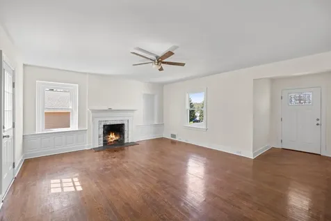 15 West High Street Stuarts Draft VA 24477