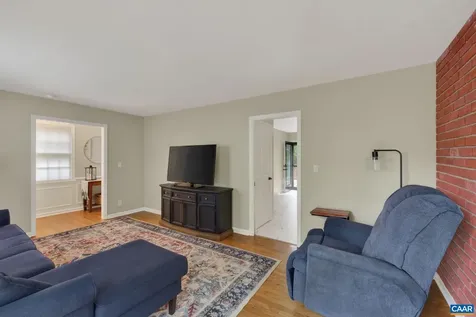 1708 Vermira Place Charlottesville VA 22901