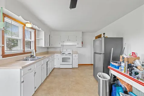 3024 East Side Highway Grottoes VA 24441