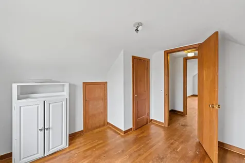3024 East Side Highway Grottoes VA 24441