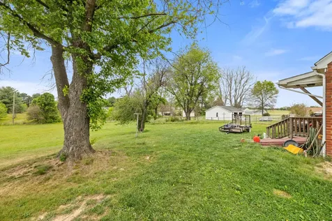 3024 East Side Highway Grottoes VA 24441