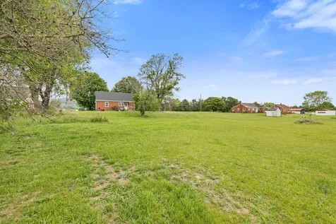3024 East Side Highway Grottoes VA 24441