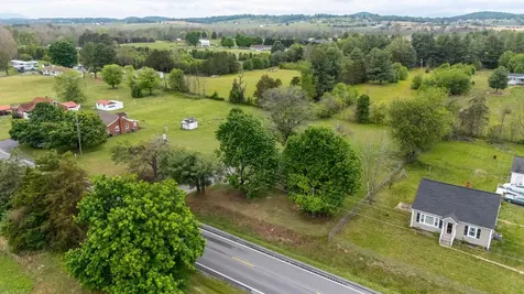 3024 East Side Highway Grottoes VA 24441