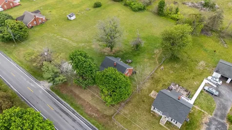 3024 East Side Highway Grottoes VA 24441