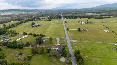 3024 East Side Highway Grottoes VA 24441