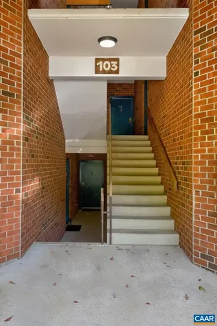 103 Turtle Creek Road Charlottesville VA 22901