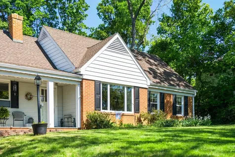 446 Mountain View Drive Staunton VA 24401