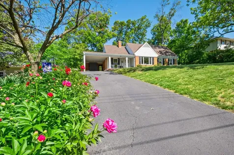 446 Mountain View Drive Staunton VA 24401