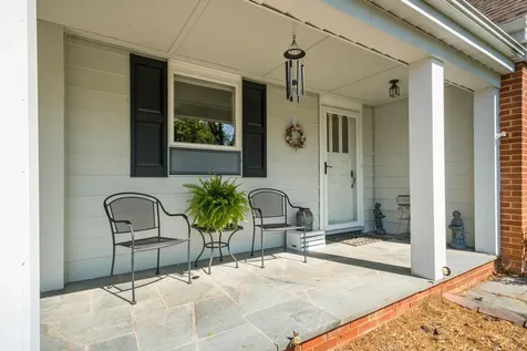 446 Mountain View Drive Staunton VA 24401