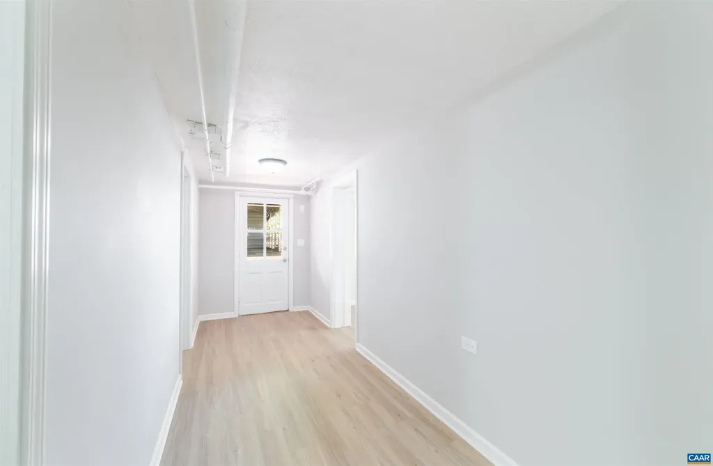 1036 Locust Avenue Charlottesville VA 22901