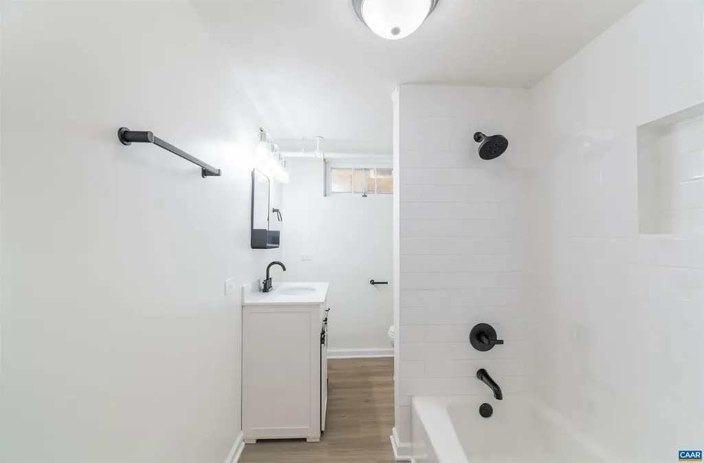 1036 Locust Avenue Charlottesville VA 22901