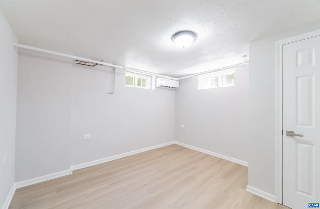 1036 Locust Avenue Charlottesville VA 22901