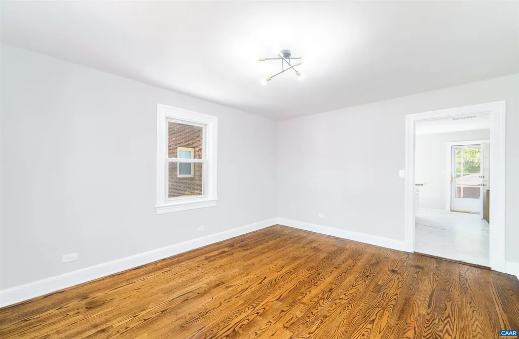 1036 Locust Avenue Charlottesville VA 22901