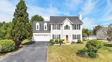 106 Bowmans Run Drive Stuarts Draft VA 24477