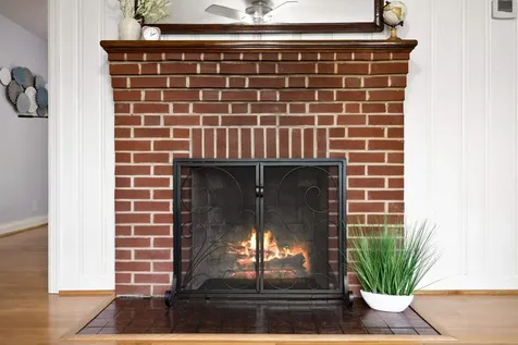 118 Stuart Avenue Stuarts Draft VA 24477