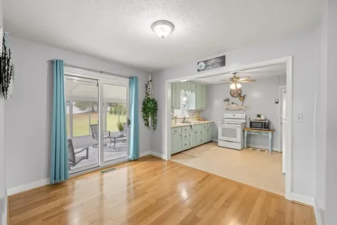 118 Stuart Avenue Stuarts Draft VA 24477