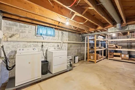 118 Stuart Avenue Stuarts Draft VA 24477