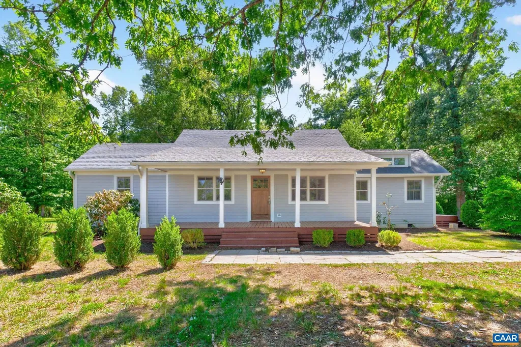 9702 Hatton Ferry Road Scottsville VA 24590