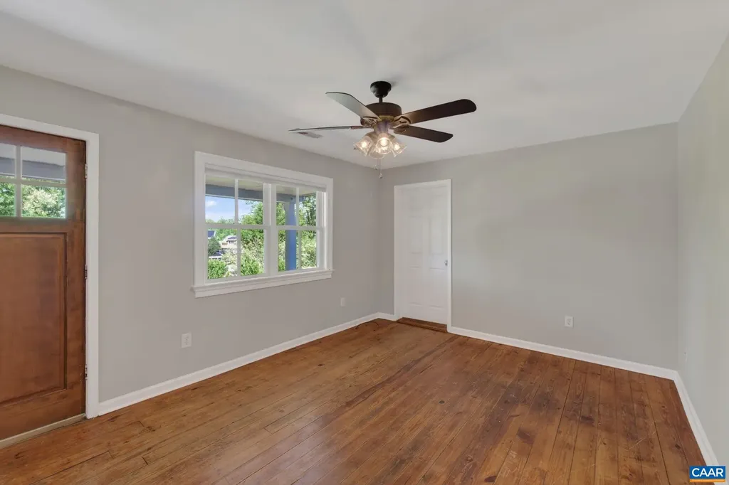 9702 Hatton Ferry Road Scottsville VA 24590