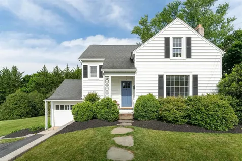 7 Taylor Street Staunton VA 24401