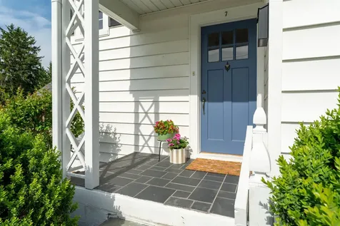 7 Taylor Street Staunton VA 24401