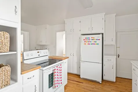 7 Taylor Street Staunton VA 24401