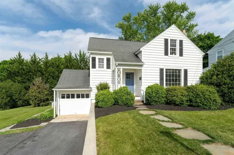 7 Taylor Street Staunton VA 24401